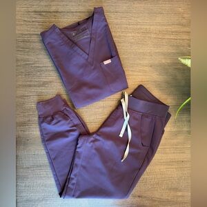 FIGS Zamora and Catarina set, new without tags, eggplant purple